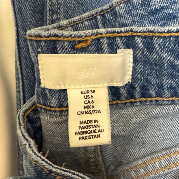 Classic Blue Mom Jeans - Picture 2 of 2